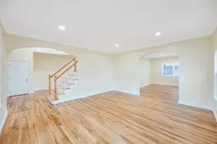 1 Crystal Ct, Smithtown, NY 11787 - Photo 15