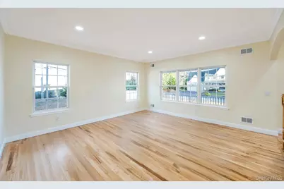 1 Crystal Court, Smithtown, NY 11787 - Photo 27