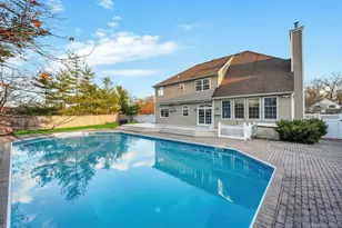 1 Crystal Ct, Smithtown, NY 11787 - Photo 9