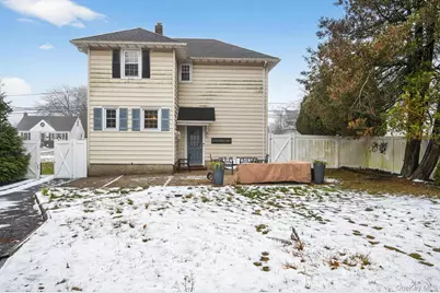 9 Garden Place, Bay Shore, NY 11706 - Photo 25