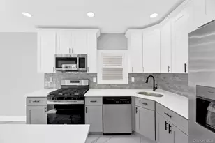 109-20 221st St, Queens Village, NY 11429 - Photo 5