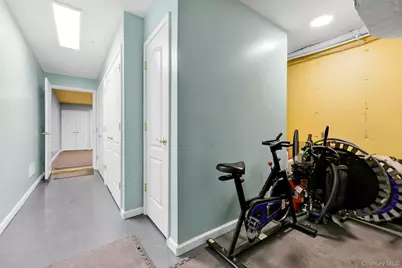 188 Bates Drive, Monsey, NY 10952 - Photo 35