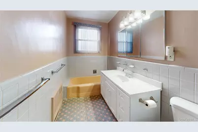 25-40 88th Street, East Elmhurst, NY 11369 - Photo 13