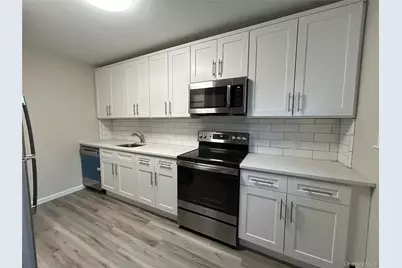 179 Orinoco Drive, Brightwaters, NY 11718 - Photo 9