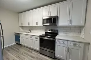 179 Orinoco Dr, Brightwaters, NY 11718 - Photo 9