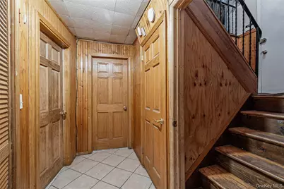 10 Valley Drive, Nanuet, NY 10954 - Photo 9