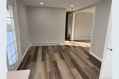 81 Oakside Road, Smithtown, NY 11787 - Photo 9