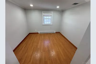 81 Oakside Road, Smithtown, NY 11787 - Photo 19