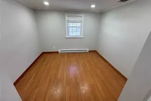 81 Oakside Rd, Smithtown, NY 11787 - Photo 19