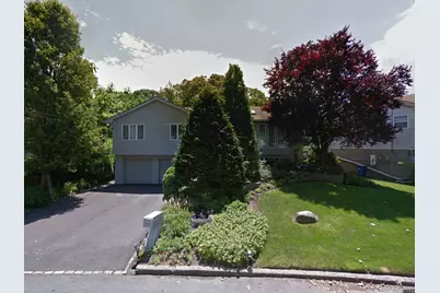 22 Pickwick Hill Drive, Huntington Station, NY 11746 - Photo 1