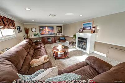 12 Ida Lane, North Babylon, NY 11703 - Photo 19