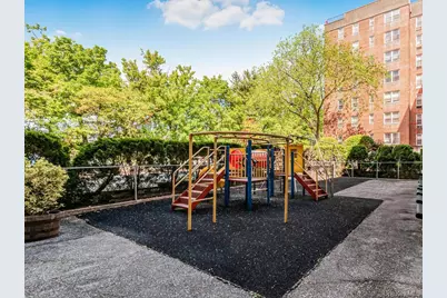 3 Sadore Lane #1E, Yonkers, NY 10710 - Photo 23