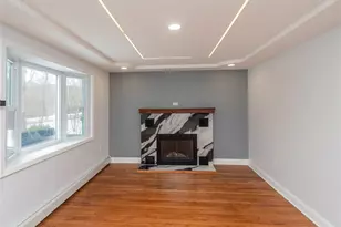 134 Old Quaker Ln, Hyde Park, NY 12538 - Photo 7