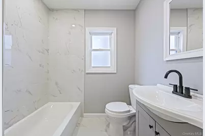 125 Boden Avenue, Valley Stream, NY 11580 - Photo 39