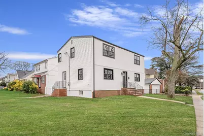 125 Boden Avenue, Valley Stream, NY 11580 - Photo 3