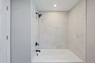 125 Boden Ave, Valley Stream, NY 11580 - Photo 35