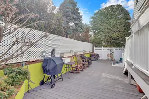 106 Freeport Ave, Point Lookout, NY 11569 - Photo 7