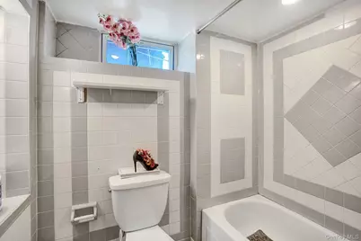 91 Cedar Road, Amityville, NY 11701 - Photo 23