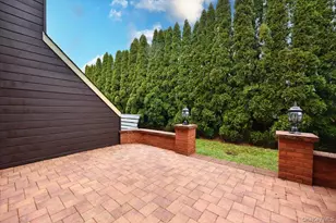 10 Southgate Cir, Massapequa Park, NY 11762 - Photo 31