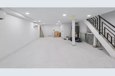 4042 Hubbard Place, Brooklyn, NY 11210 - Photo 9