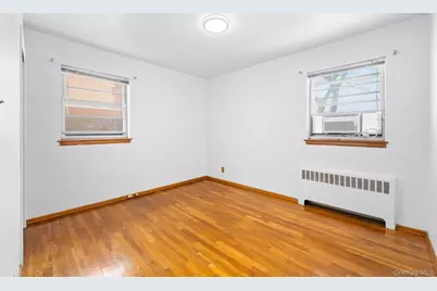 243-19 129th Avenue, Rosedale, NY 11422 - Photo 5