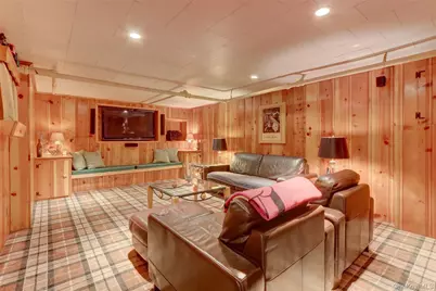 205 Hempstead Avenue, Malverne, NY 11565 - Photo 45