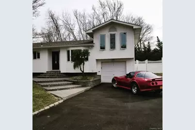 4 Halliday Road, Coram, NY 11727 - Photo 3