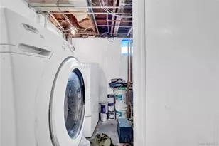 4 Halliday Rd, Coram, NY 11727 - Photo 17