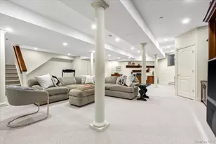 51 Club Pointe Dr, White Plains, NY 10605 - Photo 29