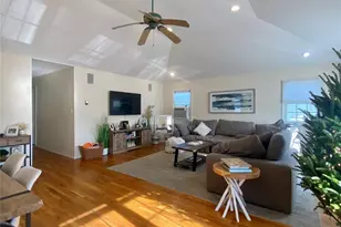 641 E Olive St, Long Beach, NY 11561 - Photo 3