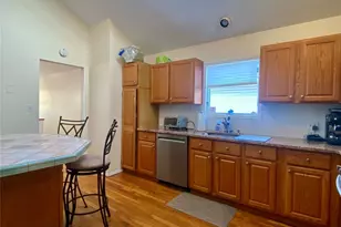 641 E Olive St, Long Beach, NY 11561 - Photo 3