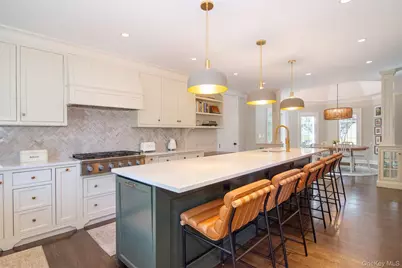 42 Summit Avenue, Bronxville, NY 10708 - Photo 7