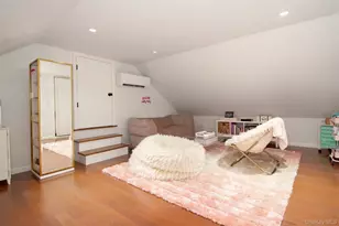 42 Summit Ave, Bronxville, NY 10708 - Photo 21