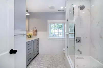 42 Summit Avenue, Bronxville, NY 10708 - Photo 23