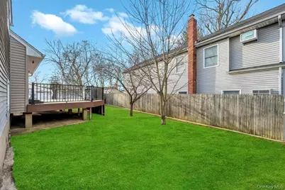 1026 Barbara Court, North Bellmore, NY 11710 - Photo 17