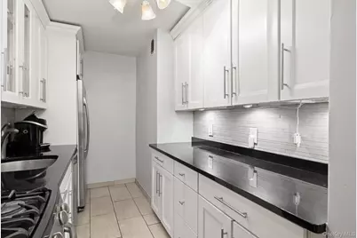 88-08 151st Avenue #1B, Howard Beach, NY 11414 - Photo 17