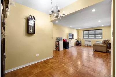 88-08 151st Avenue #1B, Howard Beach, NY 11414 - Photo 7