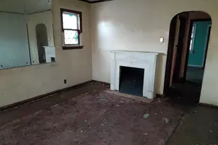 130-31 218th St, Springfield Gardens, NY 11413 - Photo 3