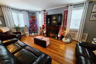 177 Sheridan Blvd, Mineola, NY 11501 - Photo 3