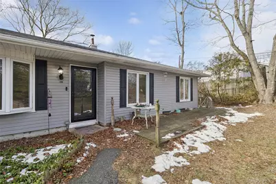 361 Decatur Avenue, Shirley, NY 11967 - Photo 5