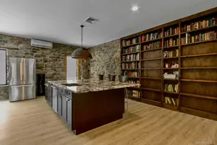 21 Bird Hill Rd, Tomkins Cove, NY 10986 - Photo 15