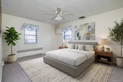 360 Raymond Street, Rockville Centre, NY 11570 - Photo 21