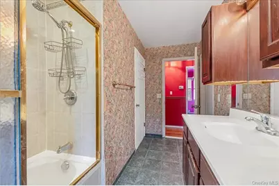 93 Capital Drive, Washingtonville, NY 10992 - Photo 9