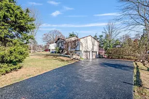 93 Capital Dr, Washingtonville, NY 10992 - Photo 3