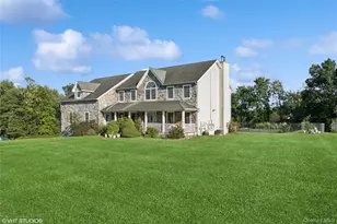 10 Willys Ct, Rock Tavern, NY 12575 - Photo 5