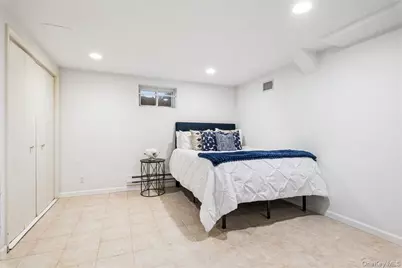 168 Waverly Road, Scarsdale, NY 10583 - Photo 15