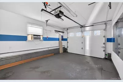 306 Bayville Avenue, Bayville, NY 11709 - Photo 35