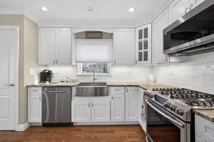 306 Bayville Ave, Bayville, NY 11709 - Photo 9