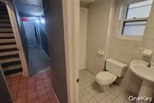 214 Church St, Poughkeepsie, NY 12601 - Photo 11