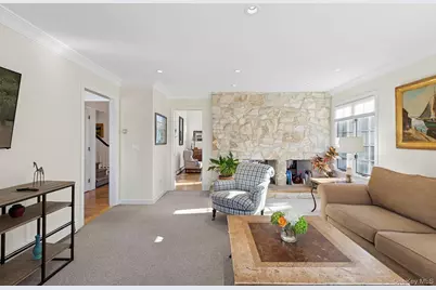 87 Gould Street, East Hampton, NY 11937 - Photo 7